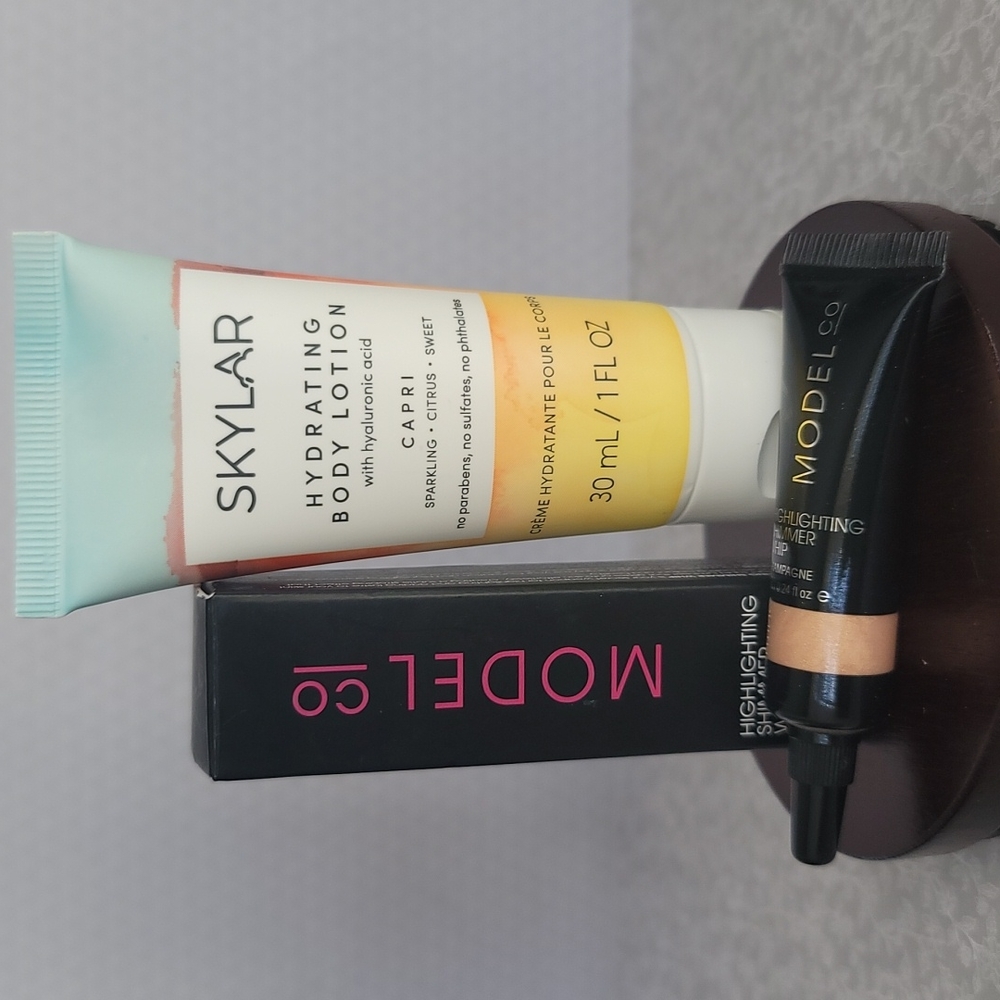 Skylar Hydrating Body Lotion & Model CO Highlighting Shimmer in Champagne